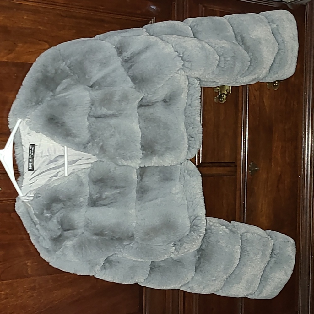 Grey Crop Jacket Large